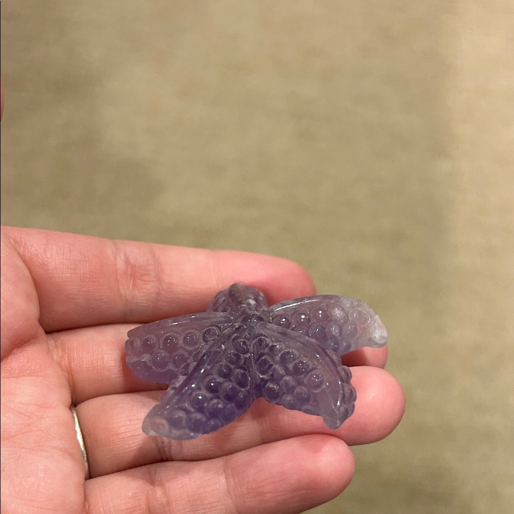 Lavender Fluroite Starfish Crystal Figurine - Picture 8 of 9